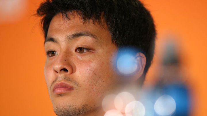 「思ってても言わない方がいいこともある」26歳日本人選手、移籍後の発言がファンの間で物議