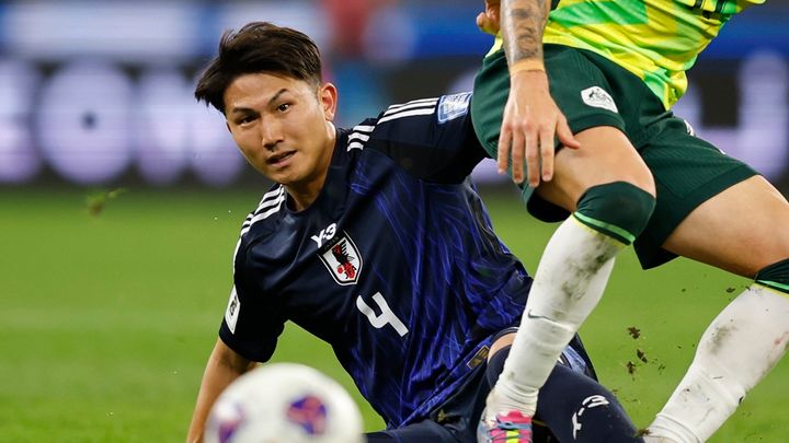 オランダ名門、28歳の日本代表DF獲得を発表！移籍金は約15億円か「非常に嬉しく思います」