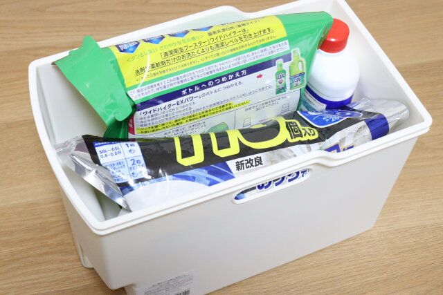 吊り戸棚ボックスW185 収納例