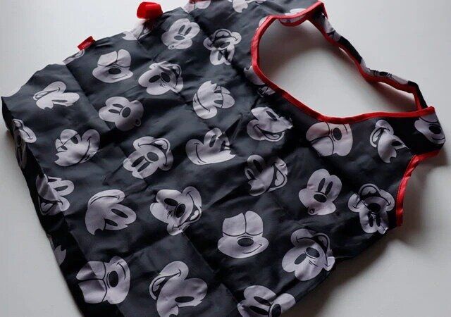 ダイソーのエコバッグ（ミッキー）CN、DC52