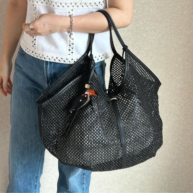 黒のメッシュショッパー