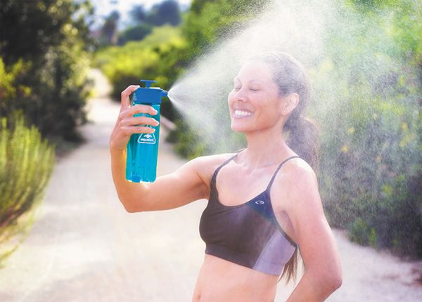 【ワークマン】驚異の1,000以下！呼吸するインナーがキャンプで大活躍！