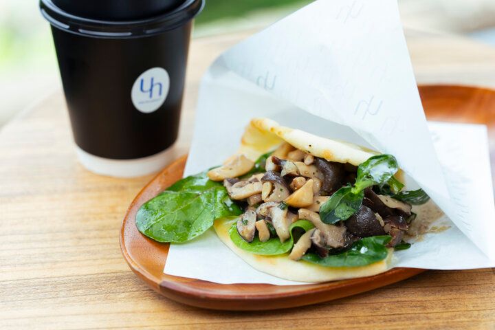 江ノ島の絶景テラスでひとやすみ♪海風が心地よいリゾートカフェ「UMITO café by n.」