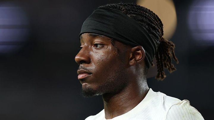 今夏のライバル間移籍も…「ファンが強烈に反発した」選手の取引6選