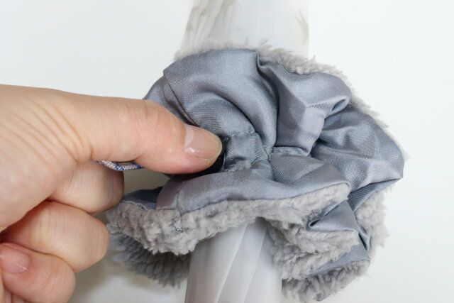 ダイソーのおすすめ傘用シュシュ（コードストッパー付）