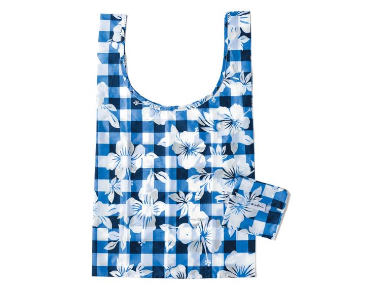 人気のコラボバッグに、ハイビスカスを主役にした、季節感たっぷりのデザインが登場。