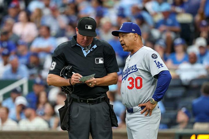 ドジャース・ロバーツ監督（C）ロイター