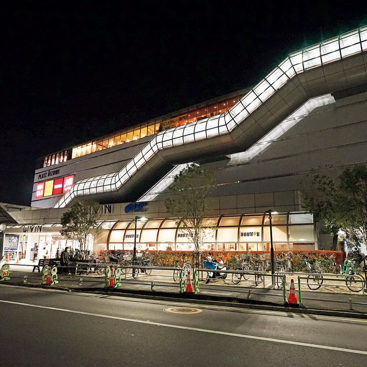 練馬〈LIVIN OZ 大泉店〉外観