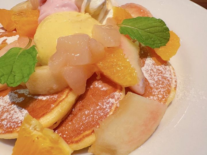 食べやすいミニサイズのパンケーキはあたたかくてもっちもち！