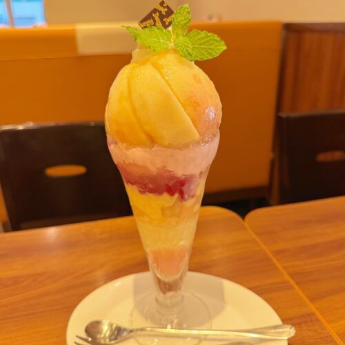 【デニーズ】桃スイーツが今年も神ってる！グルメライターが本気で選んだ感動のベスト3