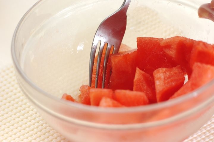 バニラアイススイカソースがけの下準備1