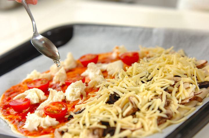 ハーフ＆ハーフピザの作り方7