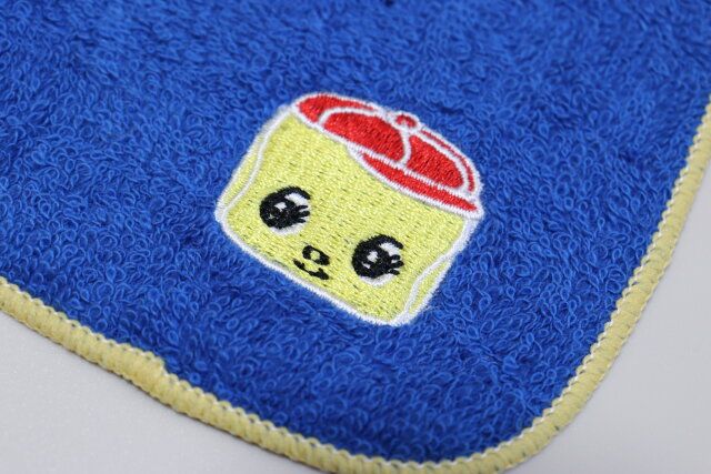 セリアの刺繍ミニタオルのフエキの刺繍
