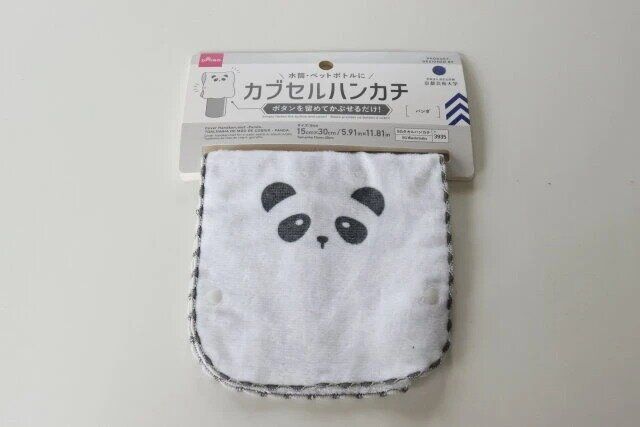 ダイソー カブセルハンカチ パンダ パッケージ