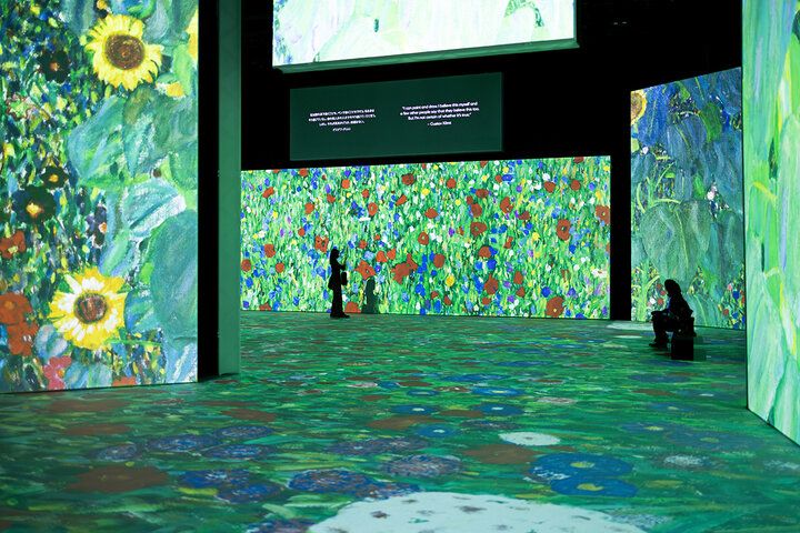 黄金に包まれる特別な時間「クリムト・アライブ 東京展」をレポート