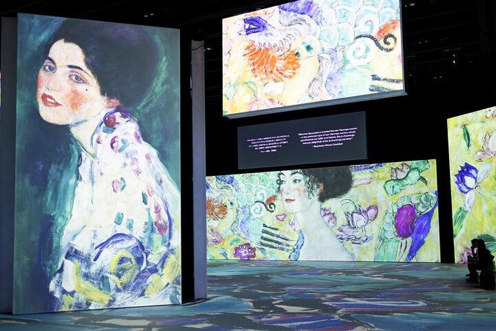 黄金に包まれる特別な時間「クリムト・アライブ 東京展」をレポート