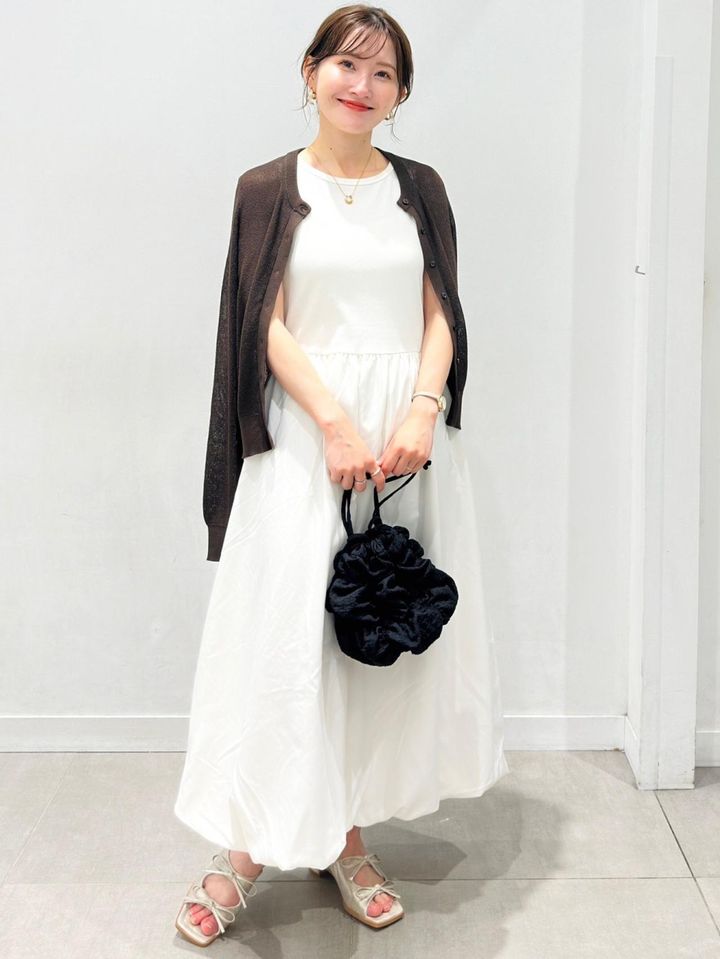 画像2: 出典：GU