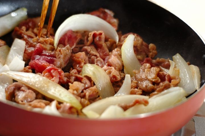 豚とモヤシの中華炒めの作り方1