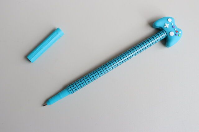 デザインボールペン（ゲームハンドル型、1.0mm）