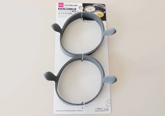 ダイソーのシリコーンリング（2セット）のパッケージ