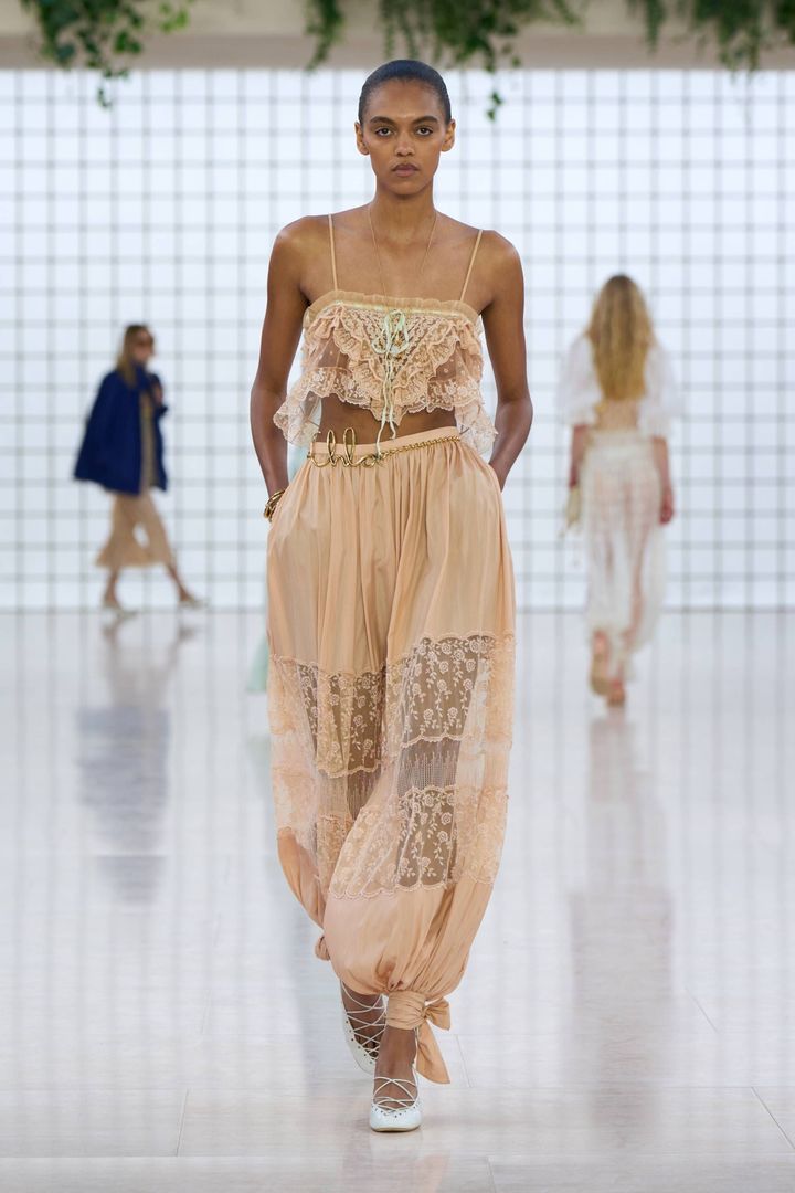 クロエ、2025年春夏コレクション