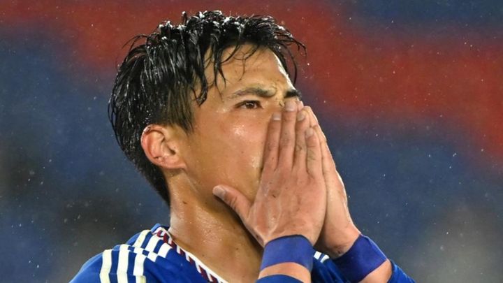 32歳元日本代表スター、ユニフォーム交換が嫌いと告白！「ベタベタな汗を交換するのが…」