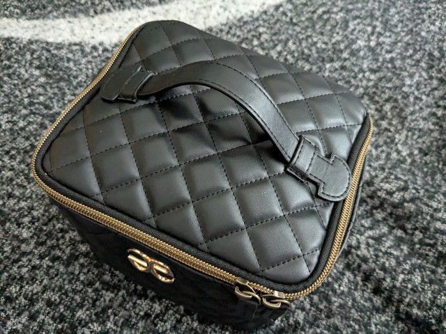 エレガンスコスメポーチ持ち手