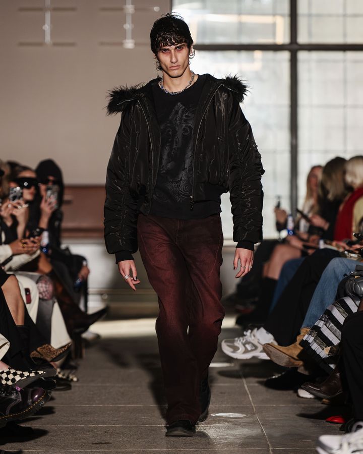 シームス 2026年春夏コレクションより。