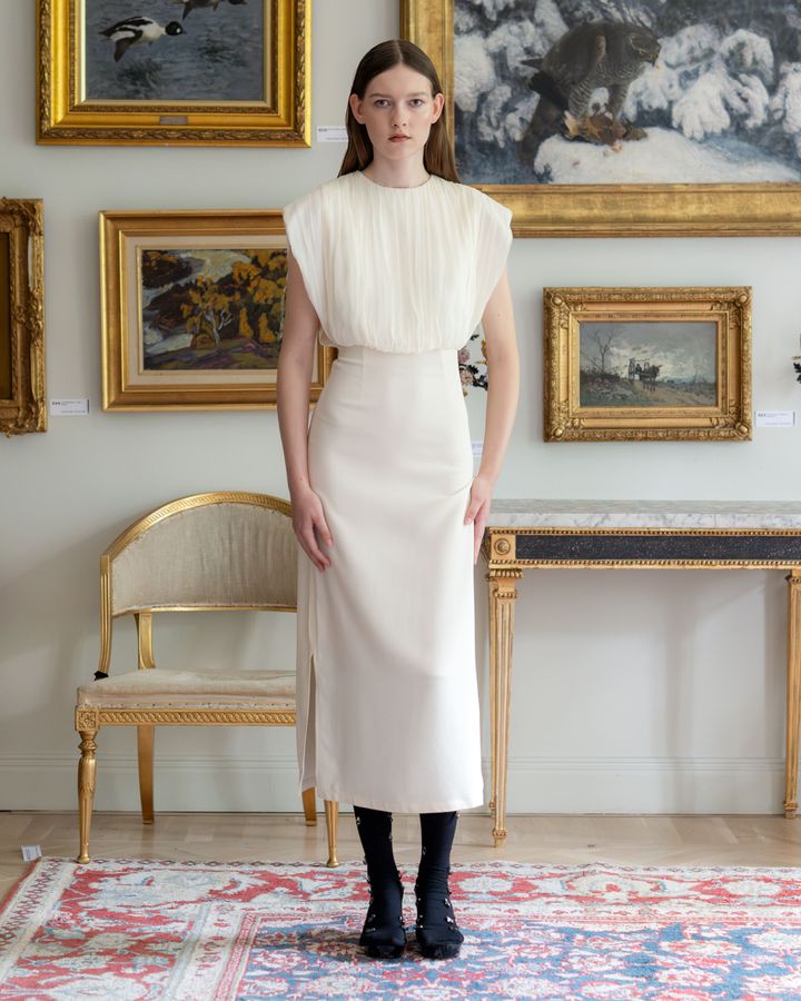 レオニ 2026年春夏コレクションより。