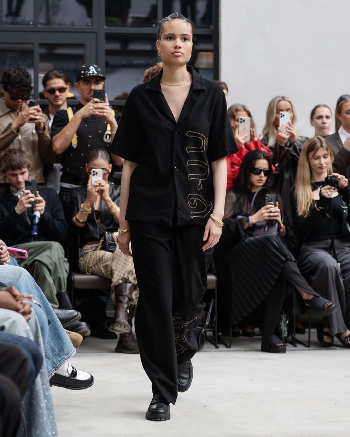 テメスゲン 2026年春夏コレクションより。