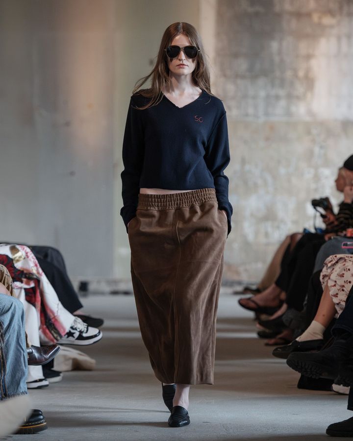 スタジオ コンスタンス 2026年春夏コレクションより。