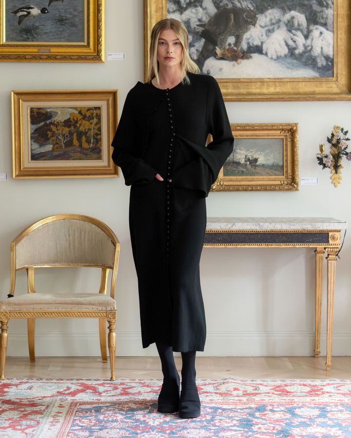 レオニ 2026年春夏コレクションより。