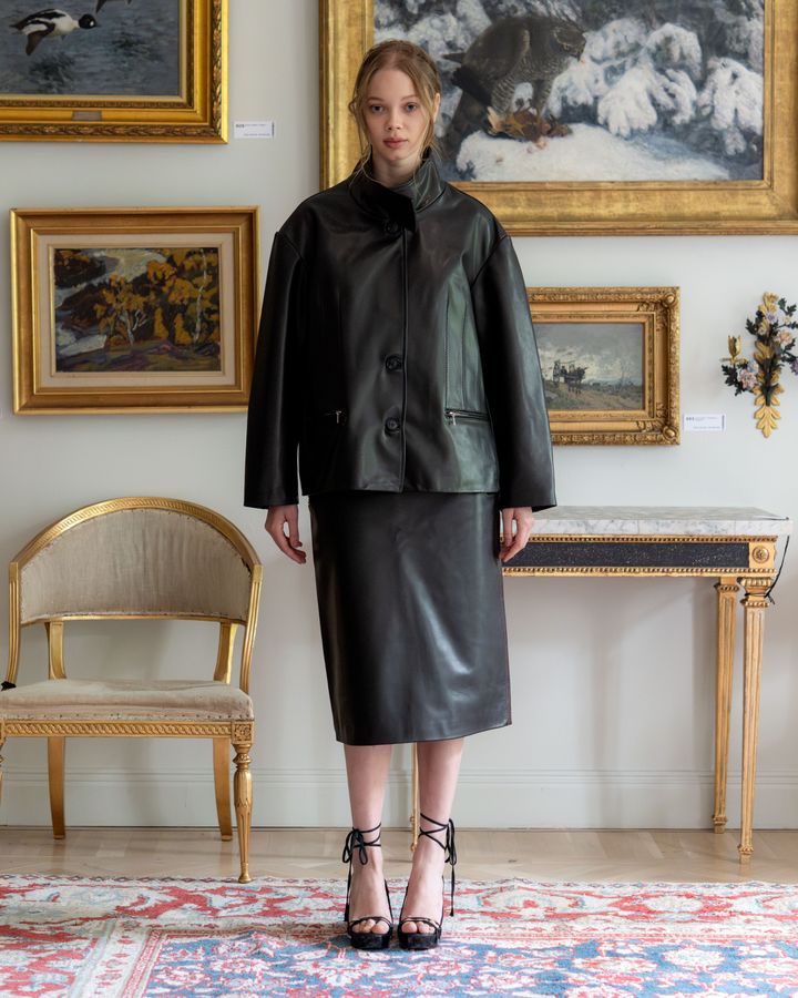 レオニ 2026年春夏コレクションより。