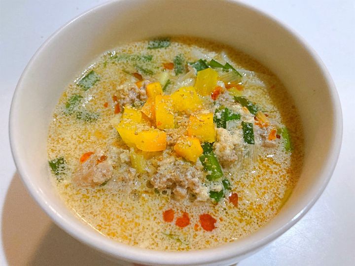 完成した豆乳坦々うどん