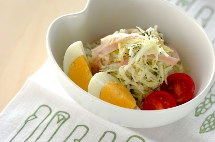 コールスローサラダ
