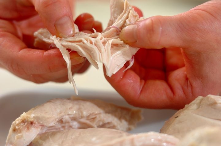 チキンとトマトのバジルスパゲティーの作り方1