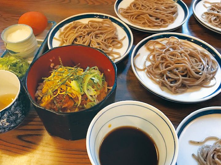 錦『皿そば 渚庵』の蕎麦