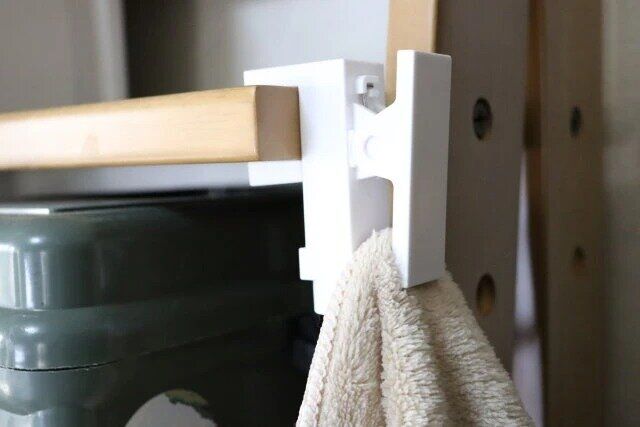 セリア はさんで取り付けフック クリップタイプ 使用例 タオル