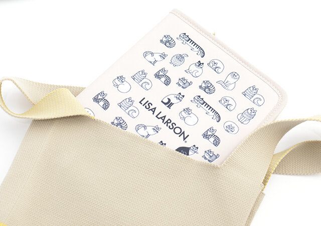 手持ちのバッグにすっきり入る