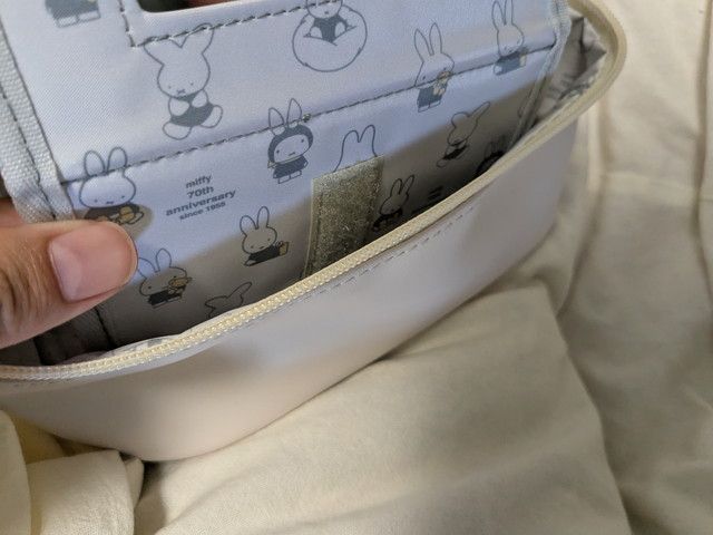 ドレッサーポーチポケット