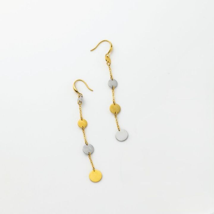 ピアス3850円（デイジールイス／ロードス）