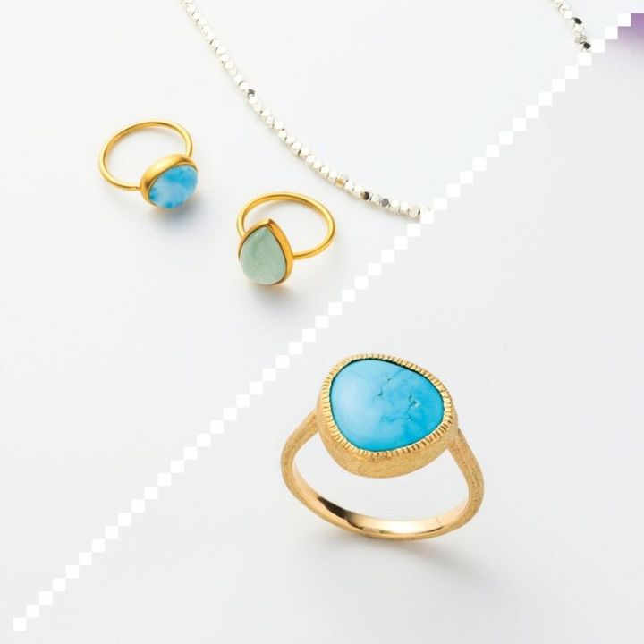 上：リング30万6900円、ブルークリア石リング19万9100円（ともにマリハ） 下：リング7万7000円（Moixx／ロードス）