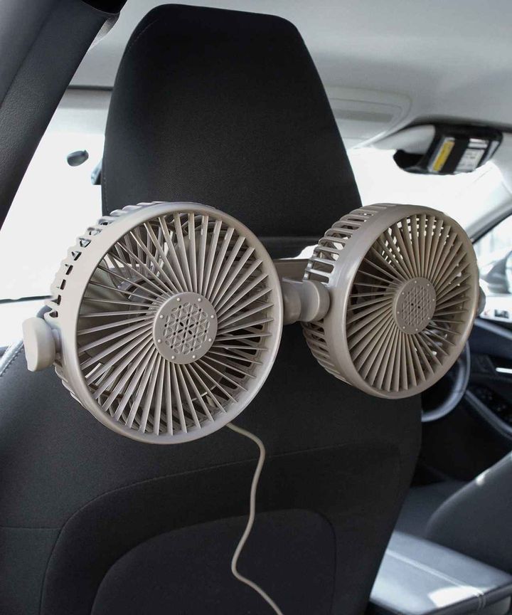 画像1: 出典：3COINS