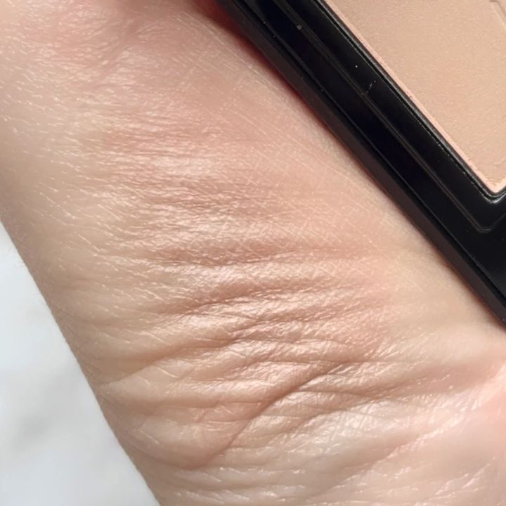 SUQQUの新作単色アイシャドウ「モノ ルック アイズ」を全色スウォッチ！ おすすめのメイクや組み合わせもチェック_30