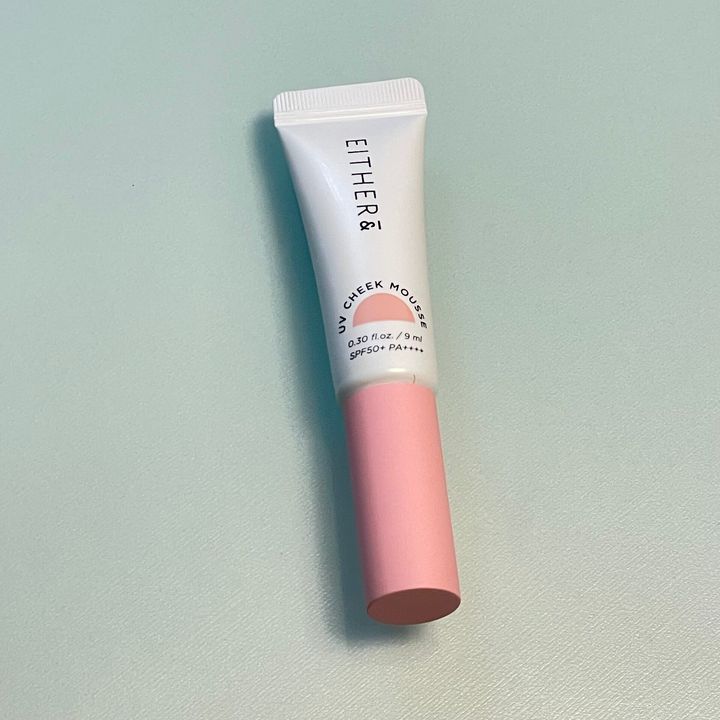 イーザーアンドのチーク