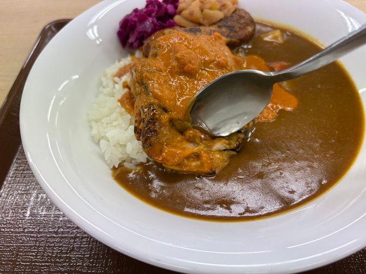 すき家 バターチキンソースカレー