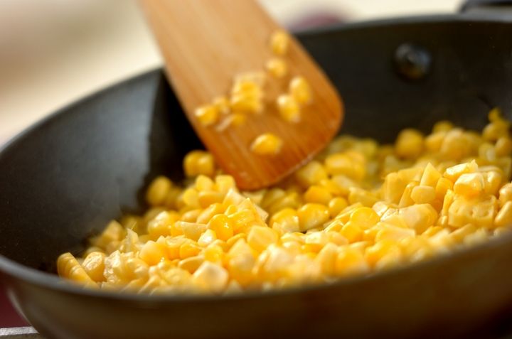 トウモロコシと大葉のご飯の作り方2