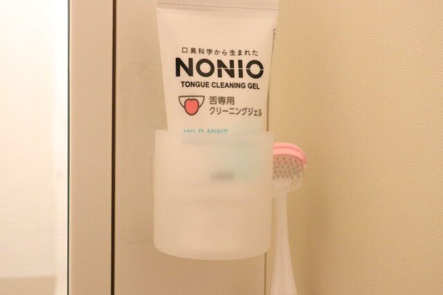 フィルムシート歯ブラシ・チューブホルダー 使用例