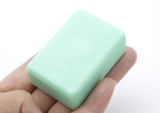 ダイソー 洗濯用石けん サイズ感