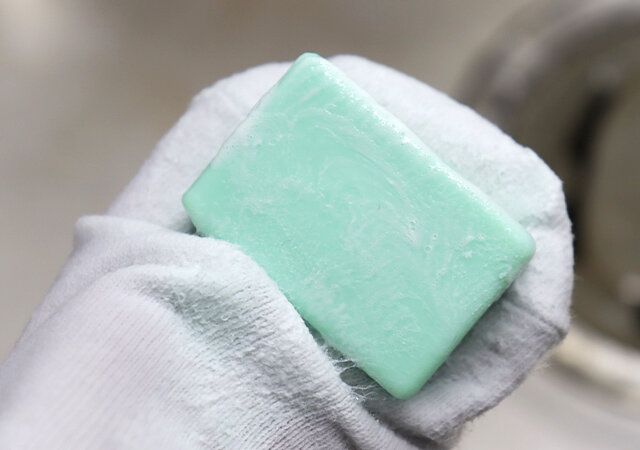 ダイソー 洗濯用石けん 使用例 使用方法 靴下